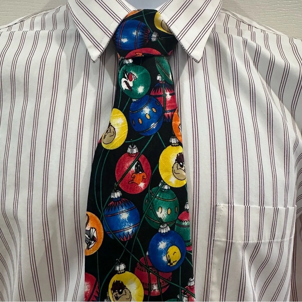 Looney Tunes Vintage Christmas Decorations Necktie 1995